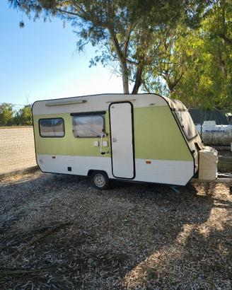 Roulotte/Caravan Adria