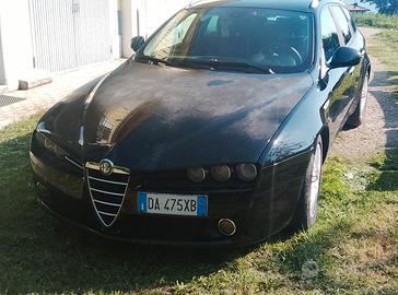 Alfa Romeo 159