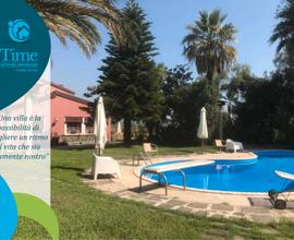 Casale con piscina e terreno - Aci Sant'Antonio