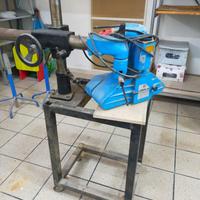 Trascinatore per toupee trifase