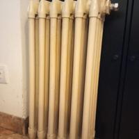 RADIATORE IN GHISA A 6 ELEMENTI