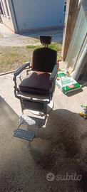 sedia da Barbiere vintage 