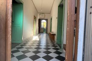 Casa indipendente con ampio cortile