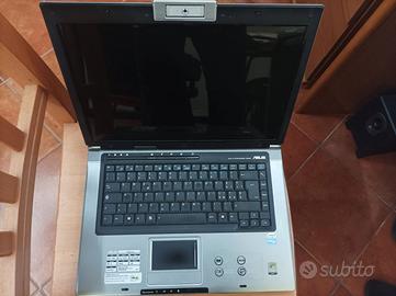 Notebook ASUS F5GL - pezzi di ricambio