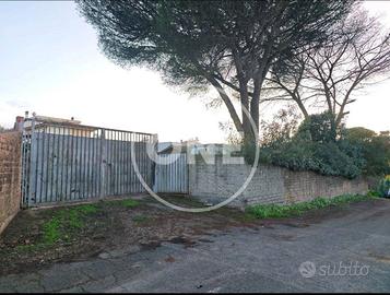 Terreno di 1452 m² a Roma