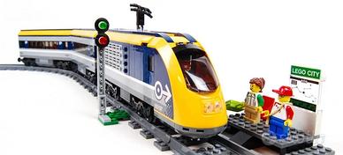 Lego 60197 treni passeggeri + 1 vagone