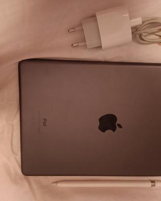 iPad  9 generazione 64GB+Apple pancil 
