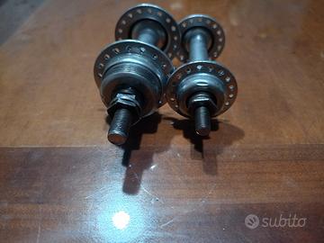 coppia di mozzi bici classiche 