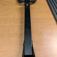 SUPPORTO/STAND A MURO X TUTTE LE CHITARRE E BASSI