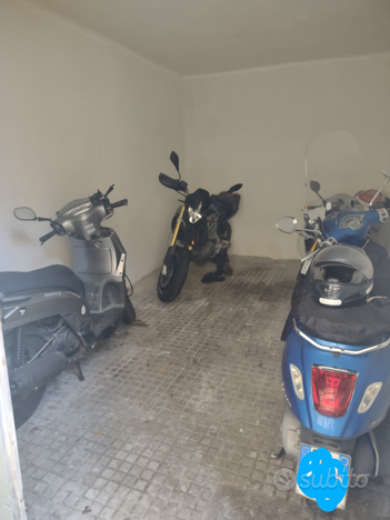 Posto moto/scooter