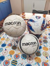 3 palloni da calcio marca Macron e LND