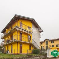 TRILOCALE DUPLEX CON BOX E AREA ESTERNA - VIZZOLA