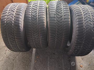 4 gomme 235/60 R18 Pirelli Scorpion Winter Dot2023