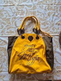 Borsa Le Pandorine gialla con frase – modello shop