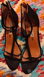 sandali neri stringati