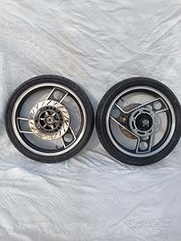 Yamaha rd 350 ypvs 31k cerchi ruota 