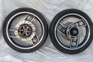 Yamaha rd 350 ypvs 31k cerchi ruota 