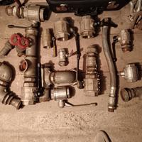 Tubature enormi con maniglie come nuove