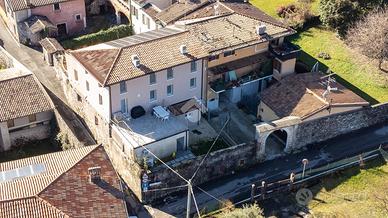 3 LOCALI A POLPENAZZE DEL GARDA