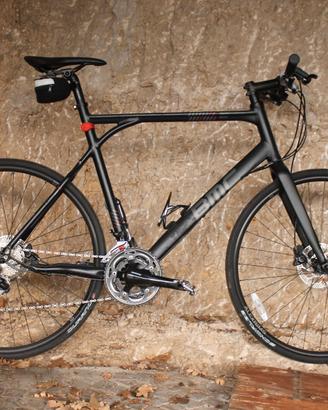 BICICLETTA MARCA BMC Alpenchallenge
