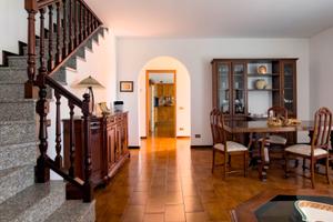 Villa indipendente in zona residenziale