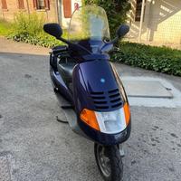 Piaggio Hexagon 150