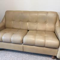 Divano ecopelle beige