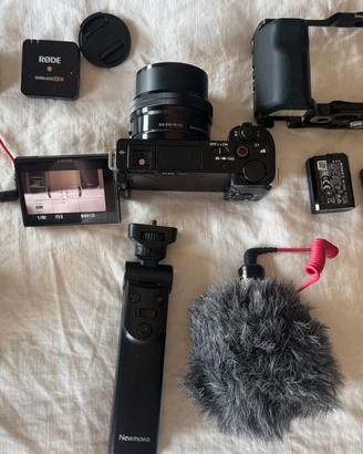 SONY ZV E-10 Kit completo + Microfoni Rode Go II