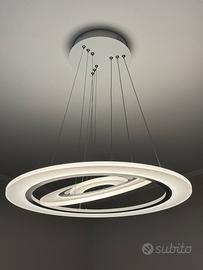 Lampadario Led moderno Sykia con anelli Saturno!