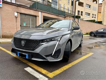 Peugeot new308 sw modello GT del 2024 con 25179 km