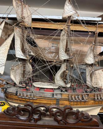 Antico galeone Bounty