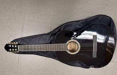 Chitarra classica nera + custodia
