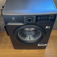 ELECTROLUX Lavatrice SLIM 6kg nera