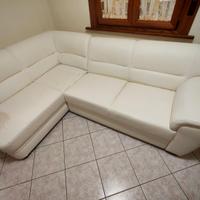 Divano letto angolare similpelle bianco