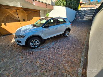 Volkswagen TROC 1.5 Advance Dsg