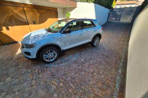 Volkswagen TROC 1.5 Advance Dsg