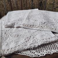 Asciugamani Vintage Ricamati 