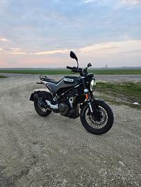 Husqvarna Svartpilen 401 perfetta