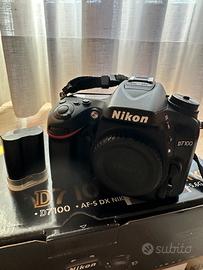 Nikon D7100 + 18-105mm + 35mm f/1.8 - 7740 Scatti