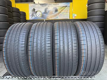 4 Gomme Pirelli 245/45R19 102Y Estive 80% residui
