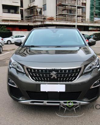 Peugeot 3008 3008 1.6 bluehdi Business s&s 120cv