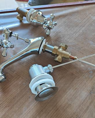 rubinetteria per lavabo bidet vasca da bagno 