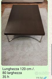 tavolo basso colore rovere scuro. 