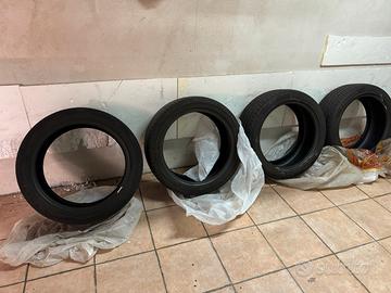 4 pneumatici Suv estivi  255/45 R20 105W