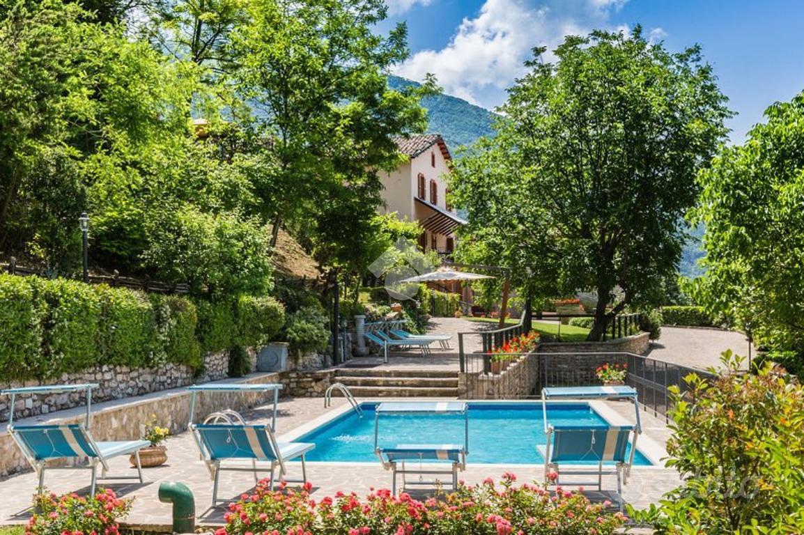 Casa – Piobbico, Colle - Vista 3