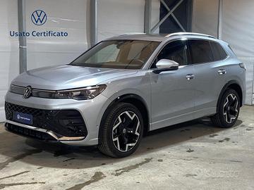 Volkswagen Tiguan 2.0 tdi R-Line 150cv dsg