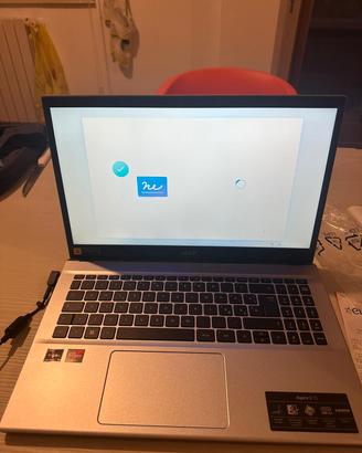 Notebook Acer Aspire 3 15 ryzen 5700U