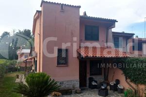 Villa a schiera Nepi [NEPI - BEETHOVENVRG]
