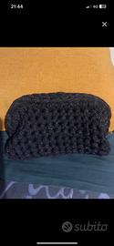 Crochet clutch bag blu