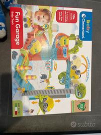 baby clementoni Fun garage 18 mesi